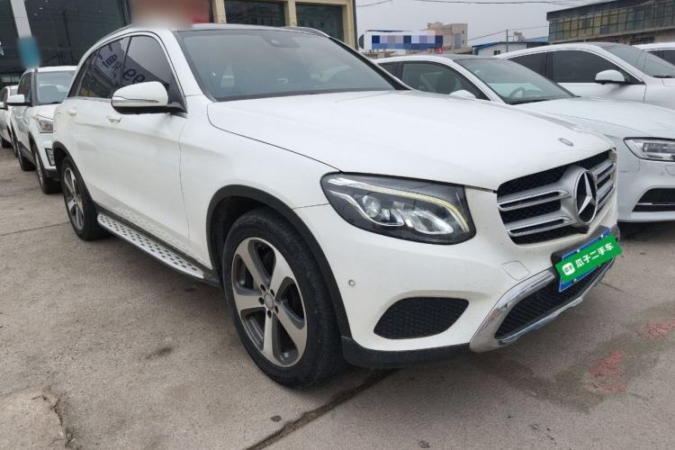 Used Mercedes-Benz GLC 2016 GLC 260 4MATIC Luxury Model