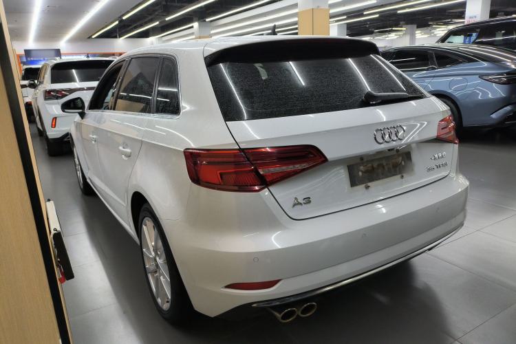 Used Audi A3 2020 Restyled Sportback 35 TFSI Entry-Level China VI Emission Standard
