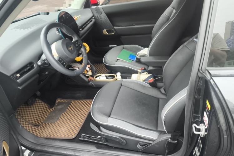 Used MINI Electric COOPER 2025 456km COOPER E Classic Style
