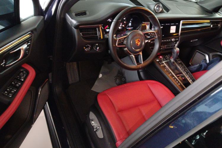 Used Porsche Macan 2021 Macan 2.0T