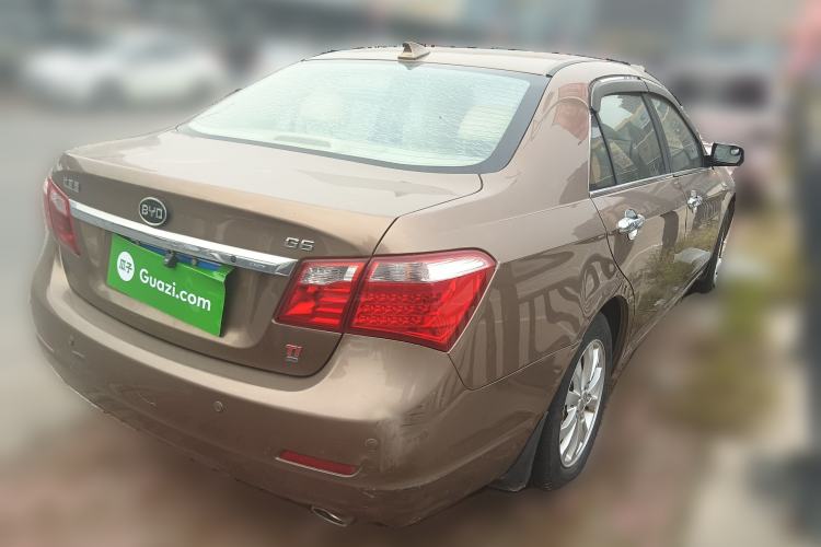 Used BYD G6 2013 1.5TI Manual Luxury Model