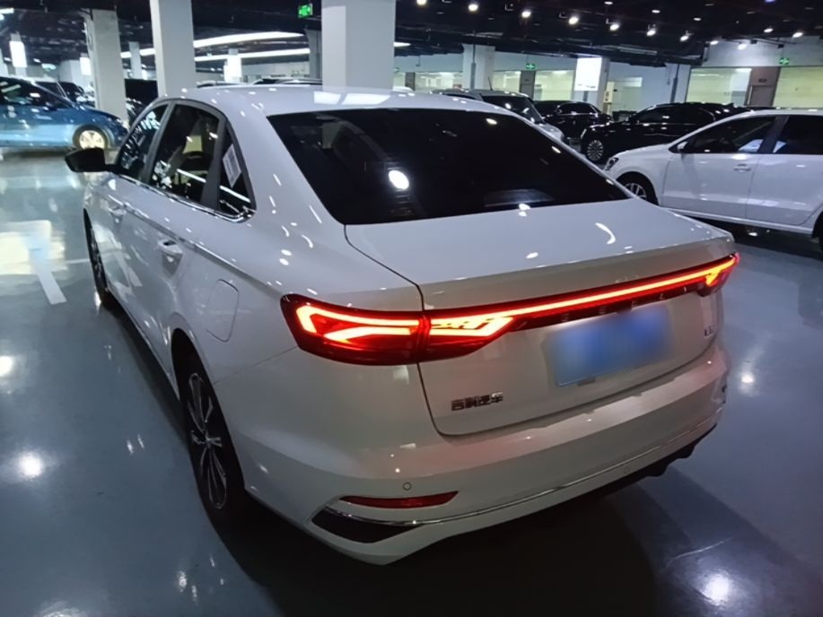 Geely Auto Emgrand 2026 Model 4th Generation 4 Millionth Anniversary Edition 1.5L CVT Feiyue Edition — снимка 4