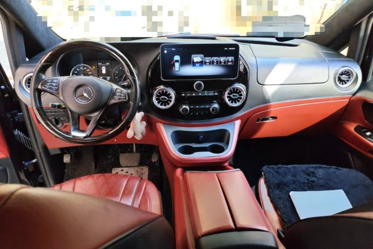 Used Mercedes-Benz Vito 2020 2.0T Business Version 7 Seats Center Console