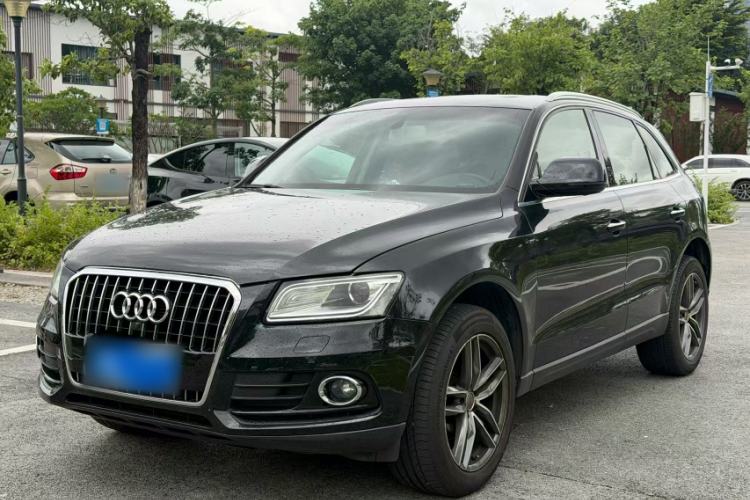 Used Audi Q5 2017 40 TFSI Ambition Edition Guazi used car, China used car export, Used car for sale, Used cars, Cheapest cars for sale