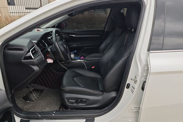 Used Toyota Camry 2019 2.5G Luxury Edition China VI Standard