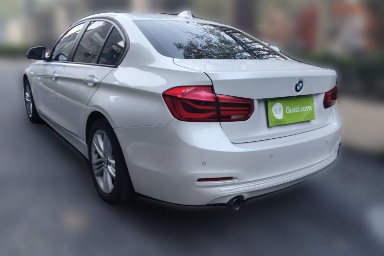 Used BMW 3 Series 2017 318i Fashion Model
