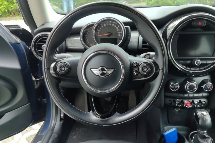 Used MINI 2016 1.5T COOPER
