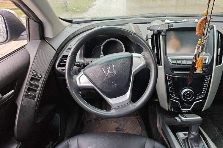 Used Luxgen U6 SUV 2015 1.8T Fashion-Upgraded Model
