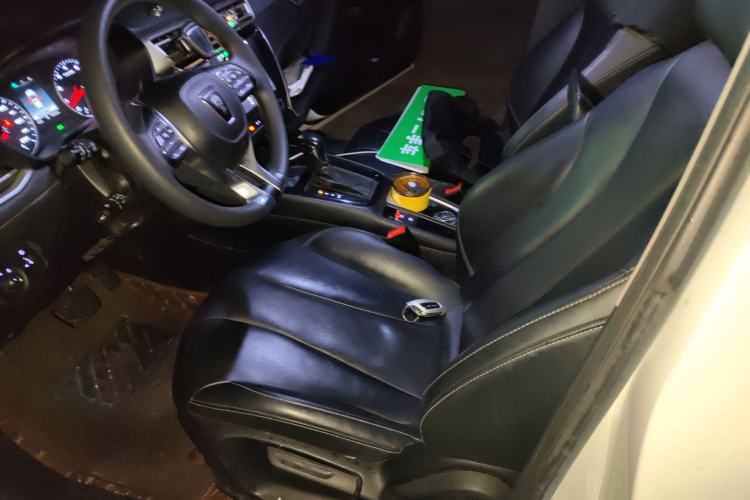 Used Roewe i5 2019 1.5L Automatic 4G Connected Langhao Edition
