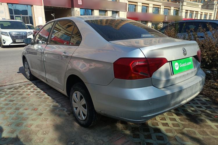 Used Volkswagen Jetta 2017 1.4L Manual Fashion Edition