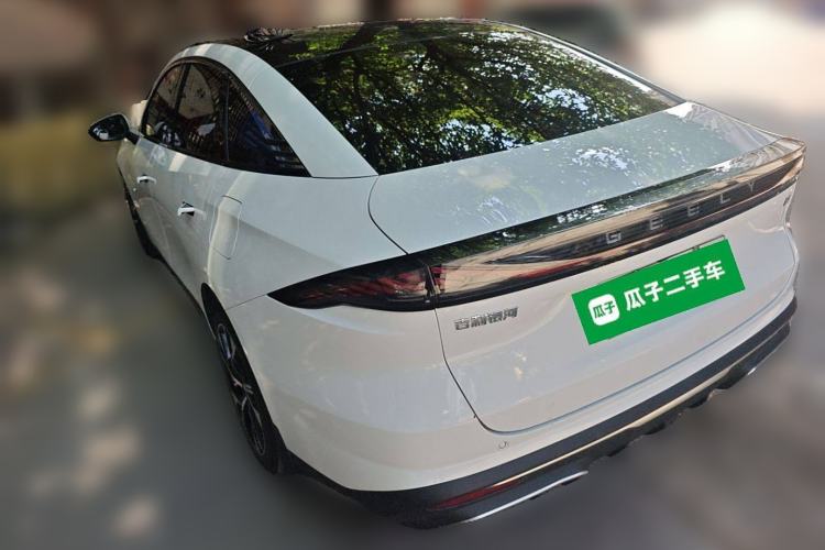 Used Geely Galaxy L6 2023 125km Starship