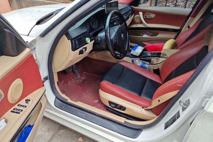 Used BMW 3 Series 2012 318i Leading Model
