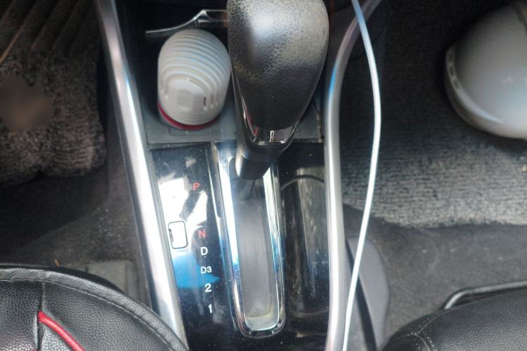 Used Honda Crider 2013 1.8L automatic luxury edition
