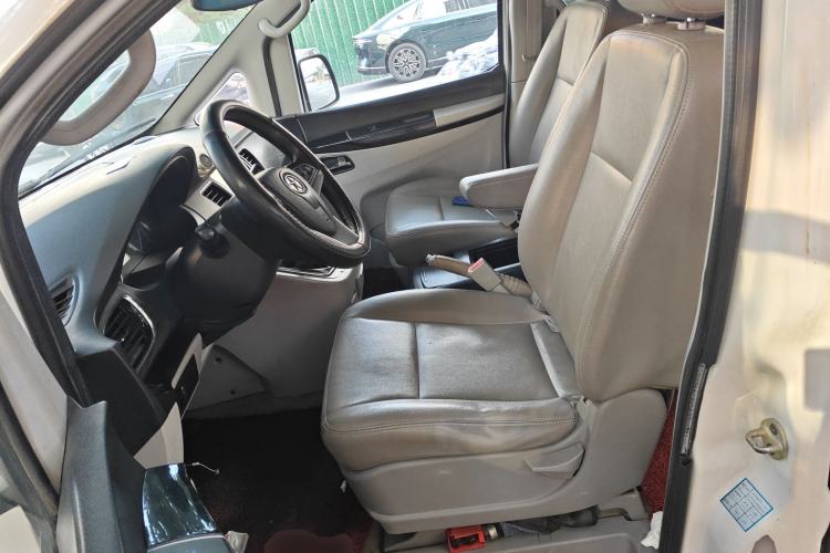 Used JAC Group Refine M5 2013 2.0T Gasoline Manual Business Edition
