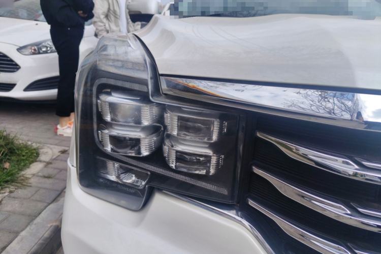 Used GAC Trumpchi GS8 2017 320T Two-Wheel Drive Luxury Smart Connectivity Version (7 Seats)