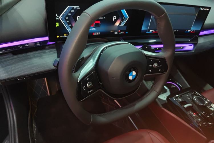 Used BMW 5 Series 2024 530Li Leading Luxury Package
