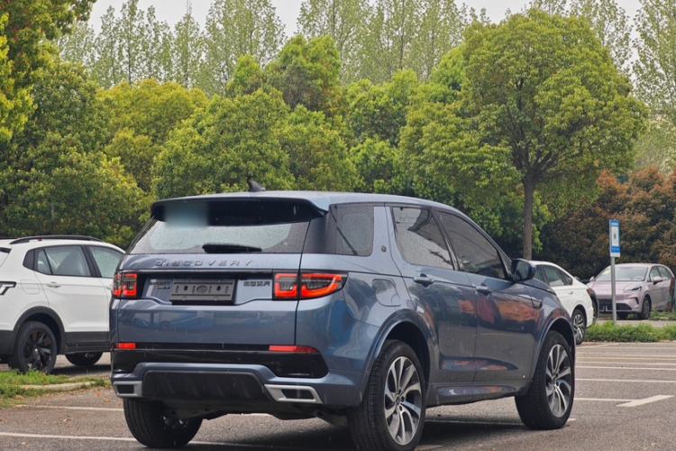 Used Land Rover Discovery Sport 2020 249 PS R-Dynamic Performance Edition Exterior 5