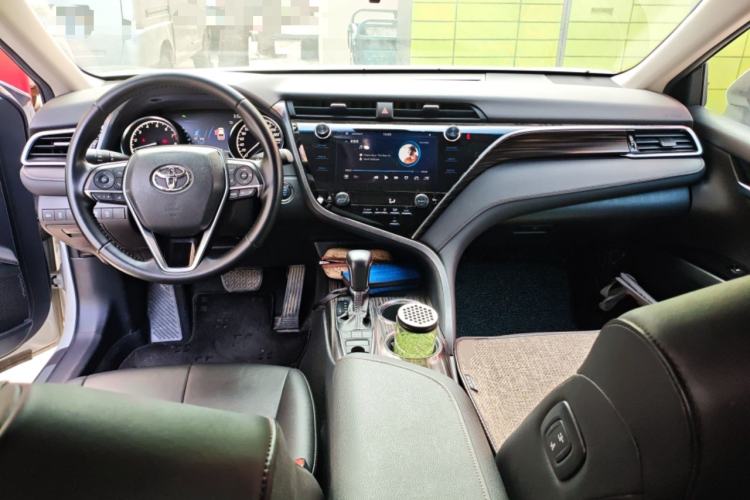 Used Toyota Camry 2019 2.5G Luxury Edition China VI Standard
