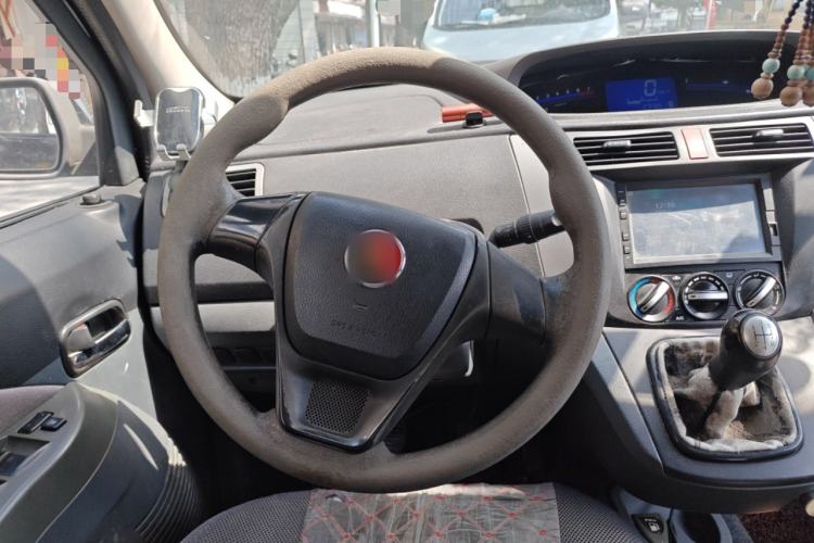 Used FORTHING Joyear 2012 LV 1.5L Manual Luxury Edition
