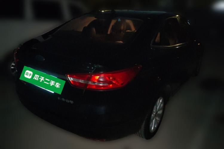 Used Ford Escort 2015 1.5L Automatic Fashion Model