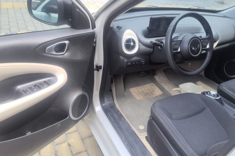Used Wuling Bingo 2024 203km Light Edition Driver Seat