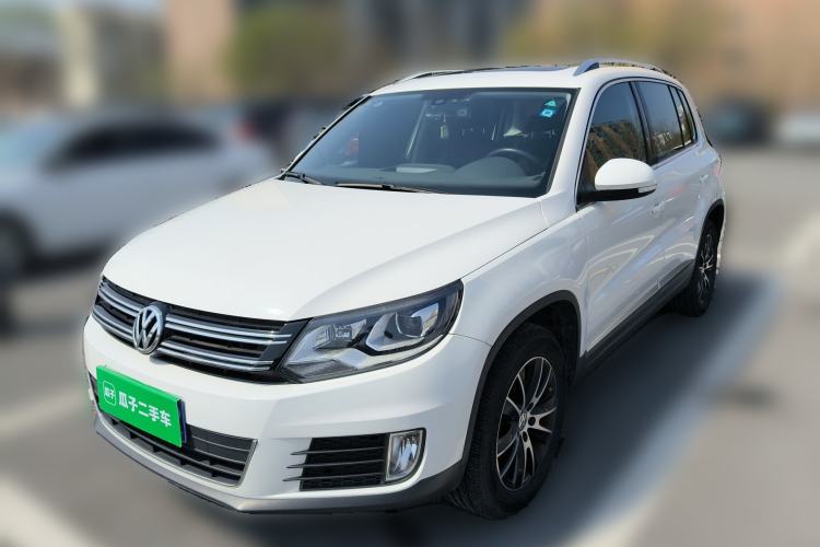 Used Volkswagen Tiguan 2015 2.0 TSI Automatic All-Wheel Drive Luxury Edition