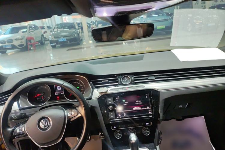 Used Volkswagen FAW-Volkswagen CC 2019 330TSI Glamour Edition China VI
