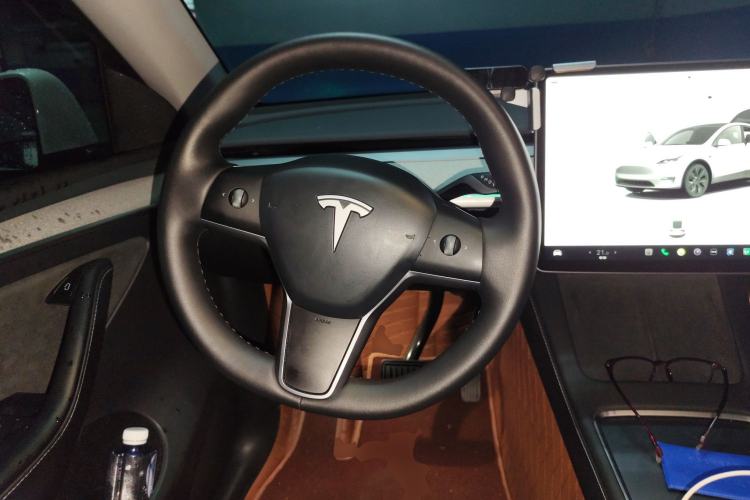 Used Tesla Model Y 2024 Rear-Wheel-Drive Version