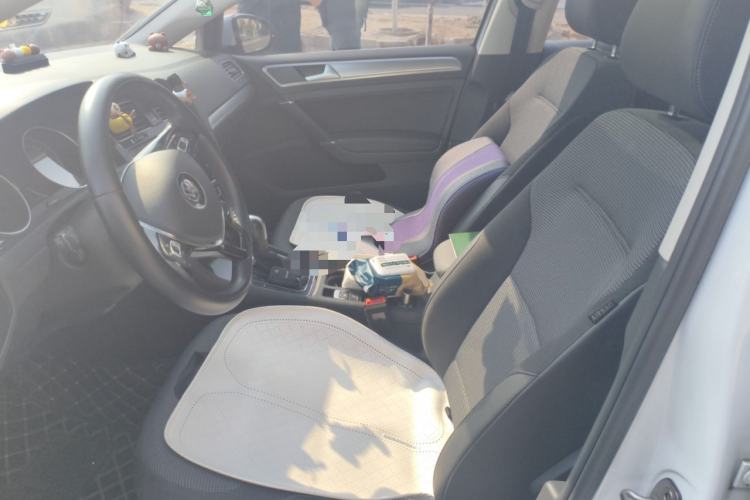 Used Volkswagen Golf 2020 Zhiai Edition 280TSI DSG Comfort Model Left Front Seat