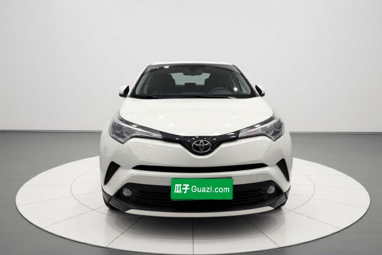 Used Toyota IZOA 2018 2.0L Yichi Version China VI Standard