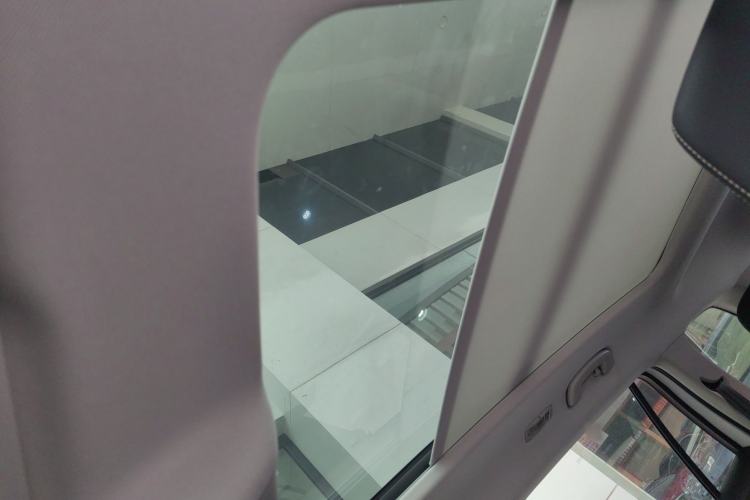 Used Skoda Kodiaq 2023 Facelifted TSI330 5-Seater Two-Wheel-Drive Luxury Edition
