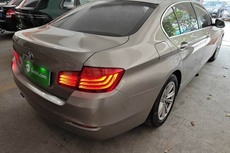 Used BMW 5 Series 2014 520Li Elegant Model
