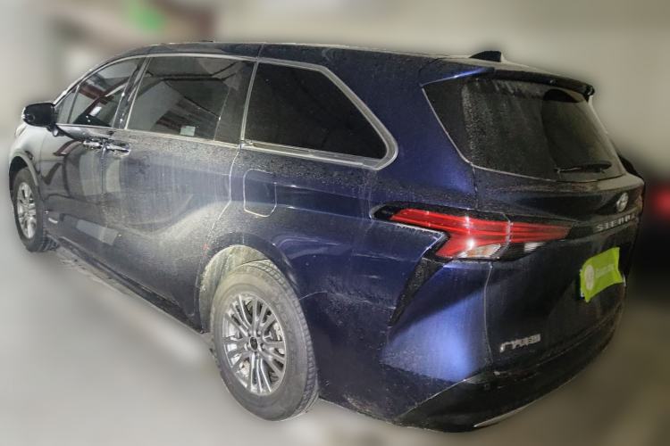 Used Toyota SIENNA 2021 2.5L Hybrid Premium Edition Rear Left 45 Deg