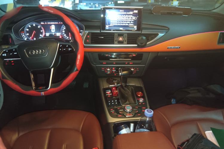 Used Audi A7 2013 35 FSI quattro Ambition Edition Center Console