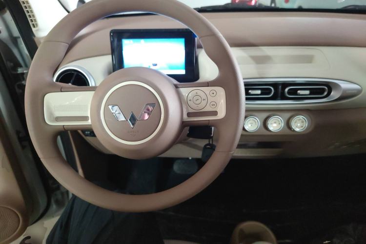 Used Wuling Hongguang MINIEV 2025 Four-Door Version Advanced Edition