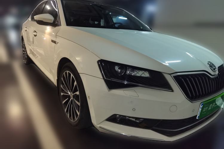 Used Skoda Superb 2016 TSI330 DSG Smart Drive Edition