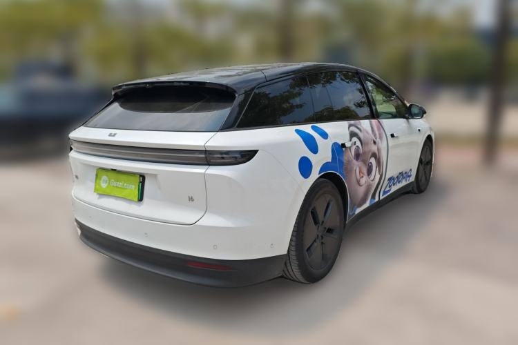 Used Li Auto i6 2025 Model Two-Wheel-Drive Standard Type
