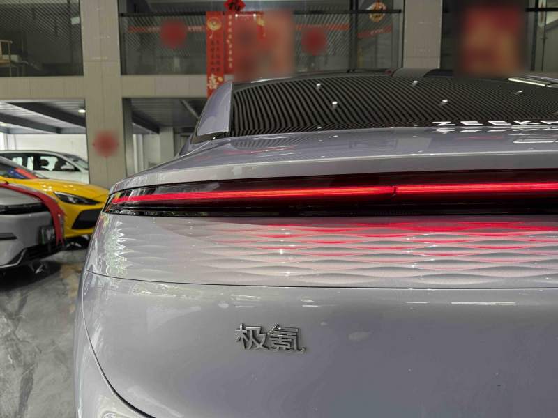 Used Zeekr 007 2025 Rear-Drive Intelligent Driving Version 75 kWh — 35
