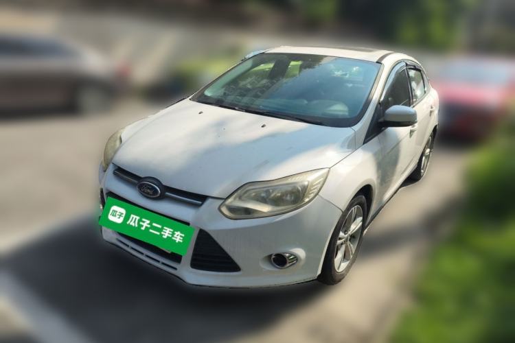 Used Ford Focus 2012 Sedan 1.6L Automatic Fashion Edition