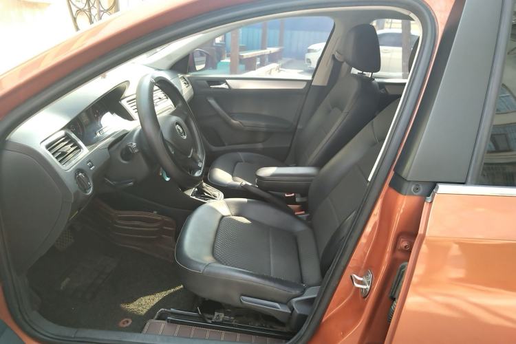 Used Volkswagen Santana 2015 Haval H6 1.6L Automatic Comfort Model Left Front Seat