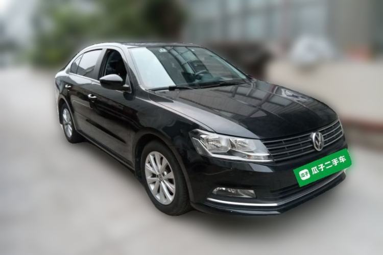 Used Volkswagen Lavida 2015 1.6L Manual Comfort Edition
