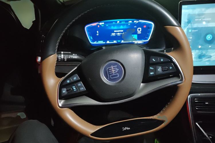 Used BYD Tang New Energy 2023 DM-i Champion Edition 112KM Prestige Model Steering Wheel
