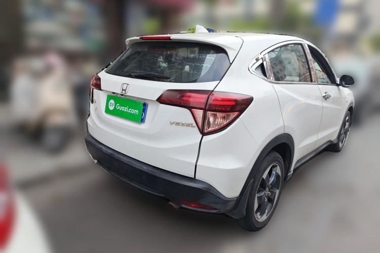 Used Honda Vezel 2017 1.8L CVT Front-Wheel Drive Pioneer Edition