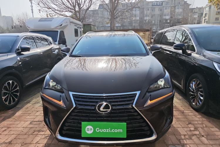 Used Lexus NX 2018 300 Front-Drive Freeline Edition
