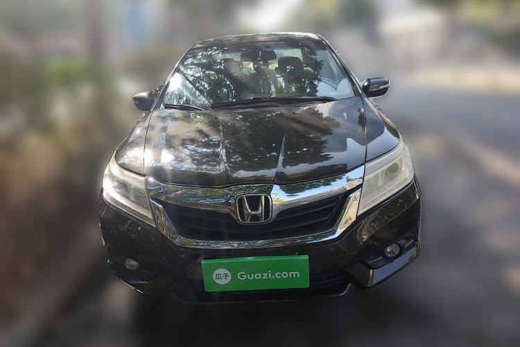 Used Honda Crider 2013 1.8L automatic luxury edition

