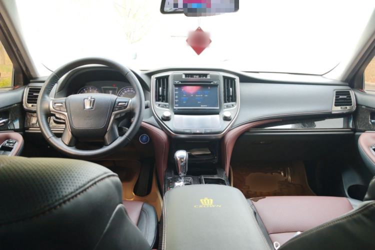 Used Toyota Crown 2018 2.0T Sport Edition
