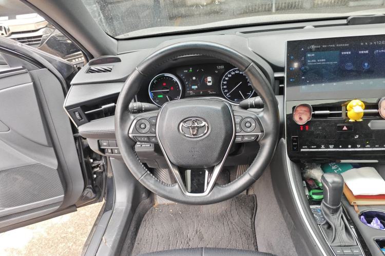 Used Toyota Avalon 2022 Dual-Engine 2.5L Luxury Edition Steering Wheel