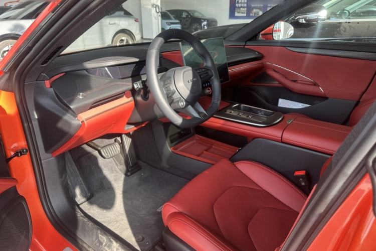 Used Xiaomi Auto SU7 2024 Rear-Drive Long-Range Intelligent Driving Version