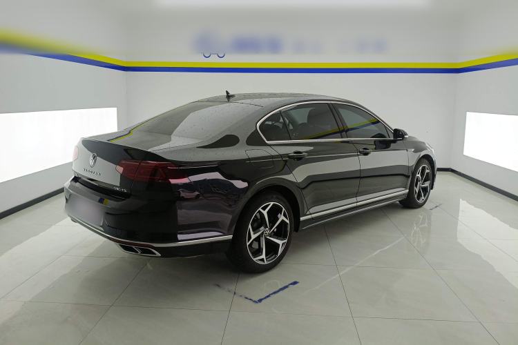 Used Volkswagen Magotan 2023 2 Million Units Commemorative Edition 330TSI DSG Luxury Version