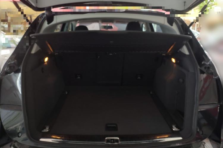 Used Audi Q5 2017 Plus 40 TFSI Technology Model Trunk